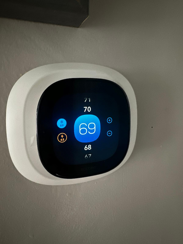 Smart thermostat